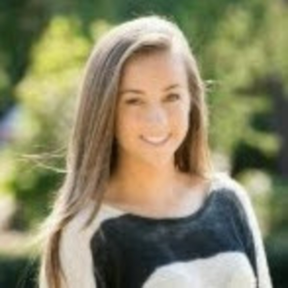 Meet your Posher, Lucia